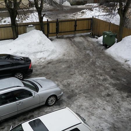 Vabriku Guesthouse Таллин Экстерьер фото