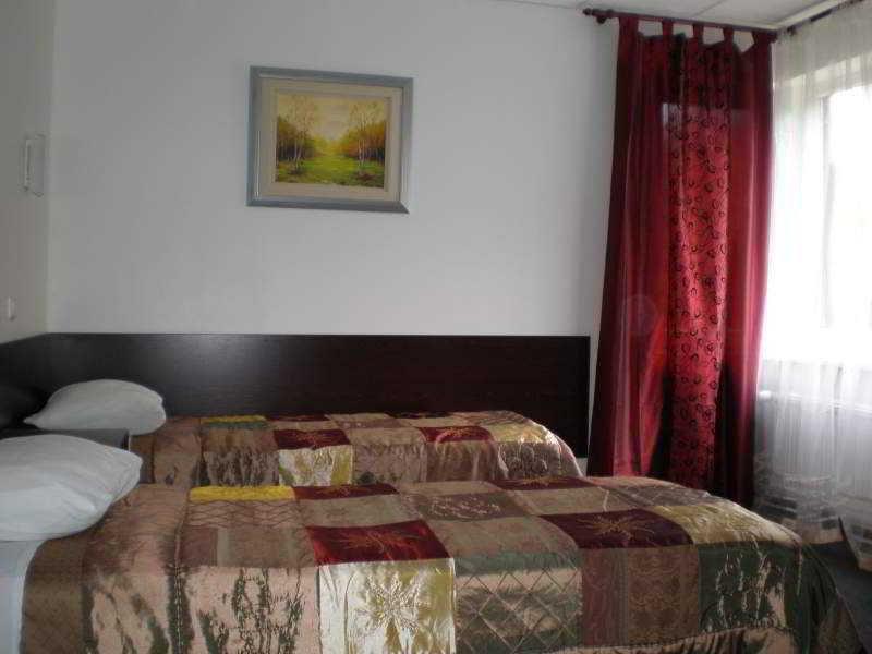 Vabriku Guesthouse Таллин Экстерьер фото